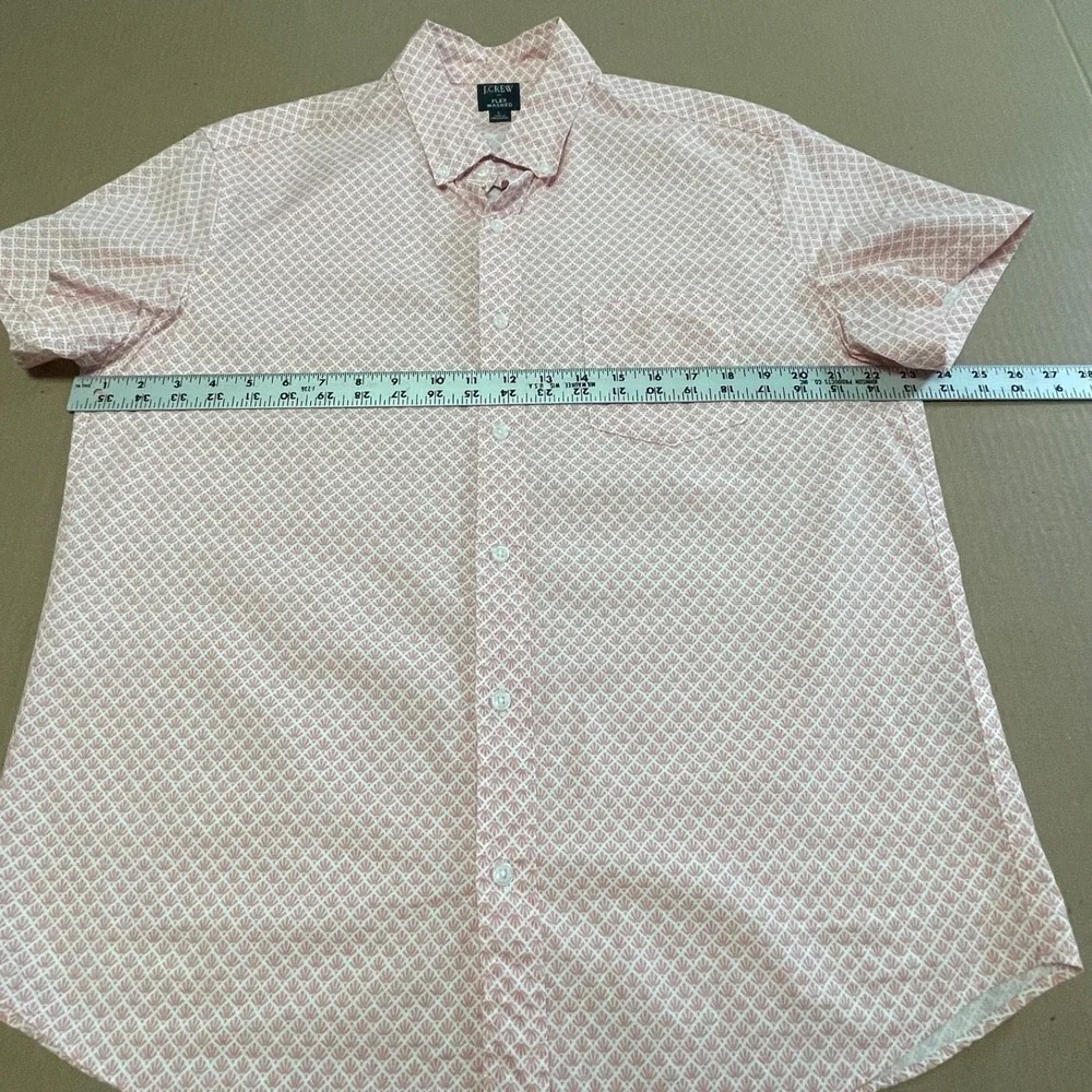 J.Crew Mercantile Men's L Washed Flex‎ Button Coral Geo Print Button Up Shirt